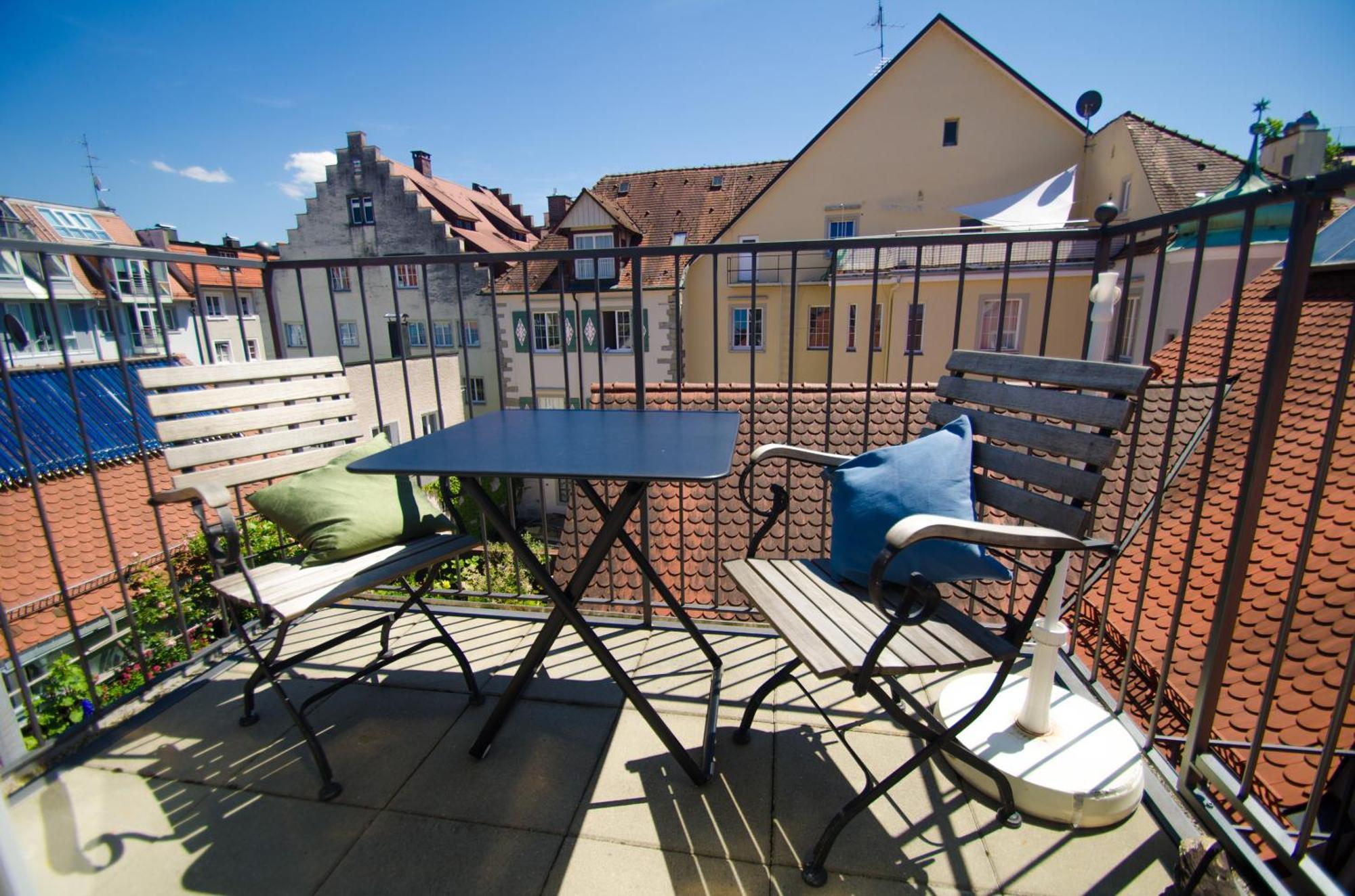 Feriendomizil "Zum Grauen Wolf" Apartment ลินเดา ภายนอก รูปภาพ